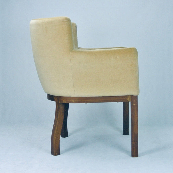 HomeShake Arm Chairs, Recliners & Sleeper Chairs Cowdray Armchair